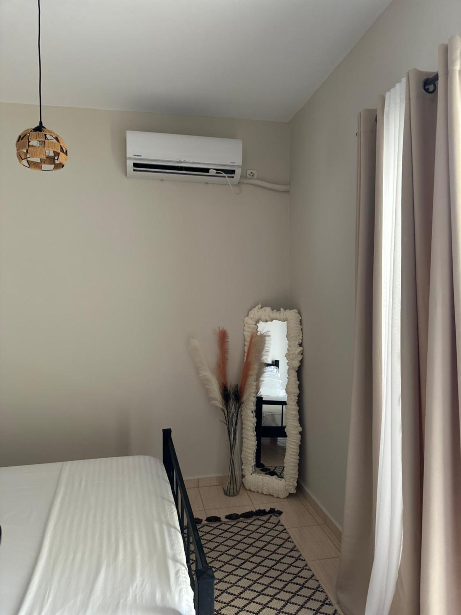 Vila Lemon Tree Sarandë Eksteriør billede