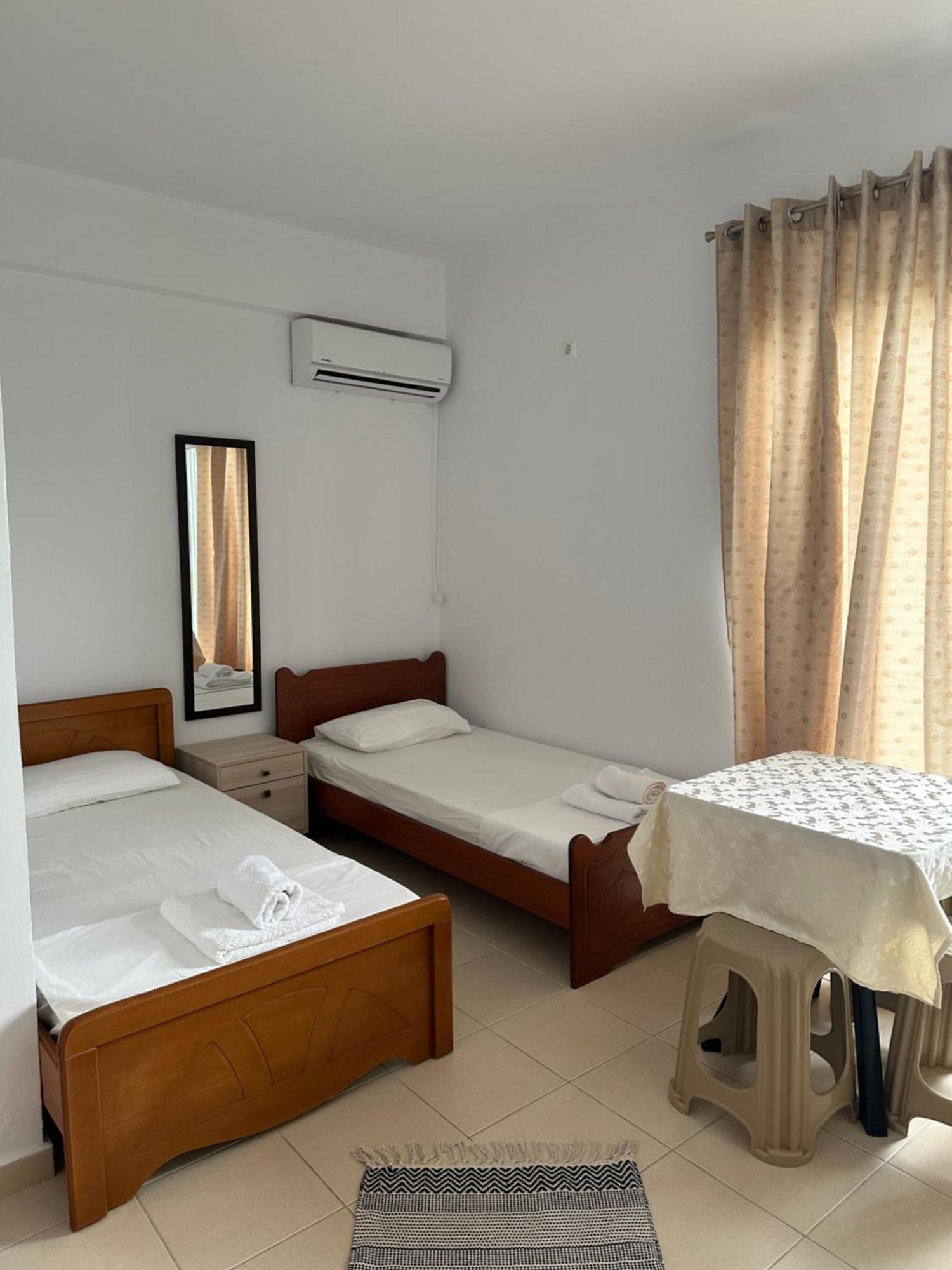 Vila Lemon Tree Sarandë Eksteriør billede